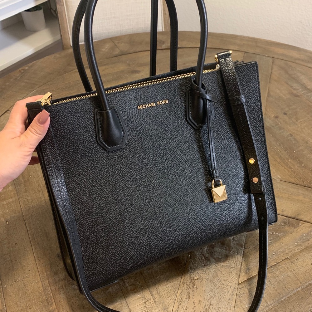 Michael Kors top handle/crossbody bag